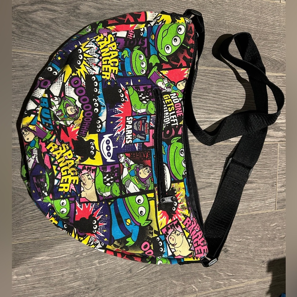 Buzz Lightyear little green aliens Crossbody Bag